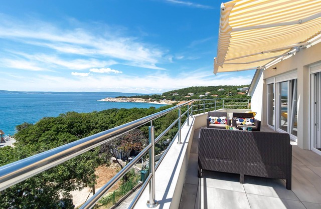 Beautiful apartment in Povile with WiFi