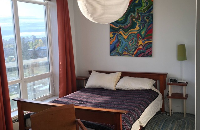 Beautiful Apartment near 17th Avenue