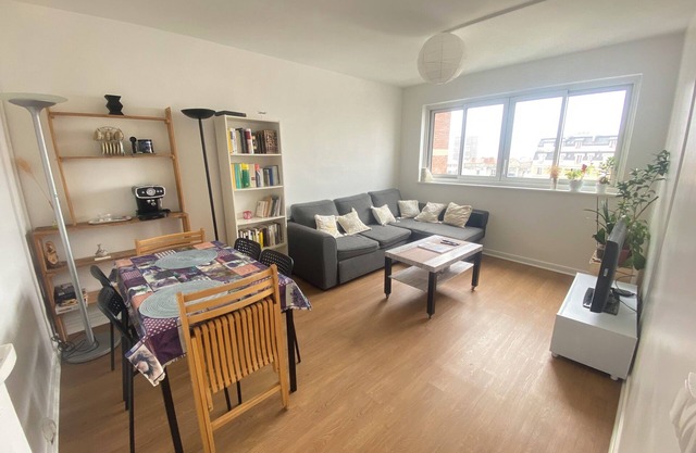 Beautiful apartment on metro13 accessible to the Olympic Games