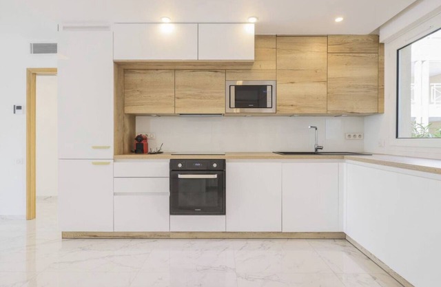Beautiful Apartment with panoramic Seaview