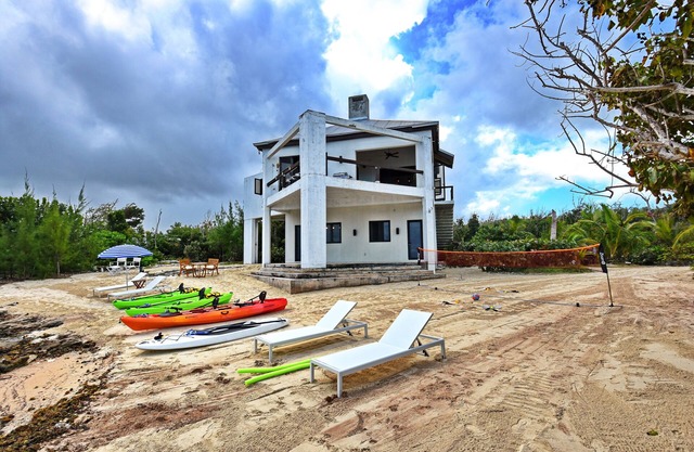 Beautiful Beachfront Villa