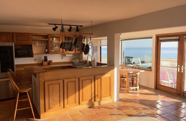 Beautiful beachfront home with unobstructed ocean views