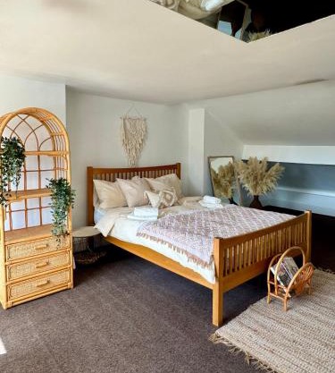 Beautiful Bohemian Double Bedroom in Birmingham