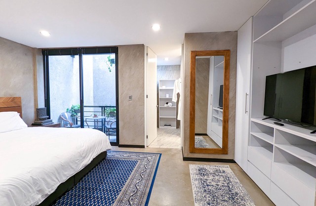 Beautiful Business Condo in the heart of Condesa | Indoor waterfall