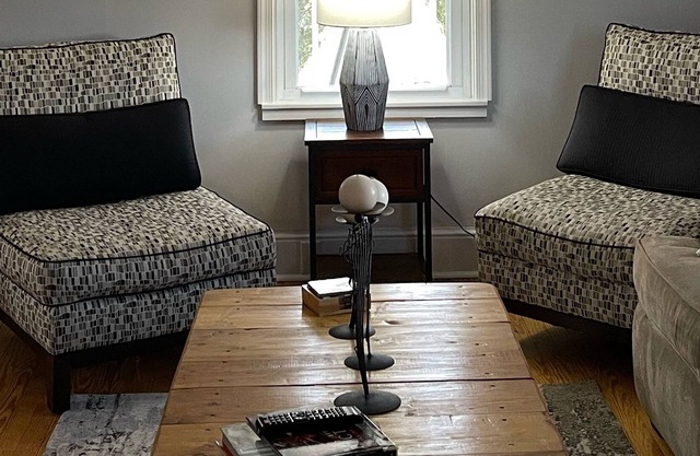 Beautiful Cottage Just Minutes from Town