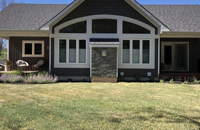 Beautiful Cottage in the Heart of Georgian Bay (Thornbury Blue Mtn, Meaford)