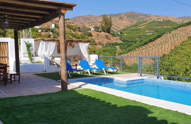 Beautiful country house with chill out