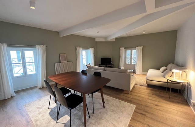 Beautiful cozy apartment in the historic center
