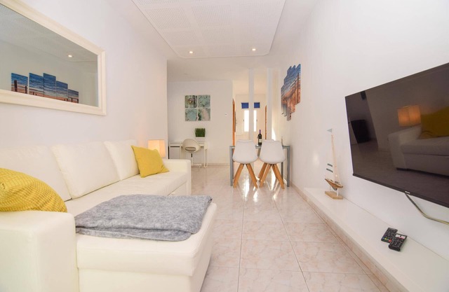 Beautiful apartment 50 meters from the beach