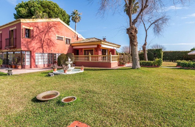 Beautiful home in Moron de la Frontera