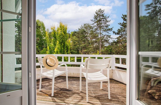 Beautiful family home located 300 m from the sea!