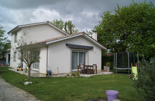 Beautiful family house between Bordeaux and beaches