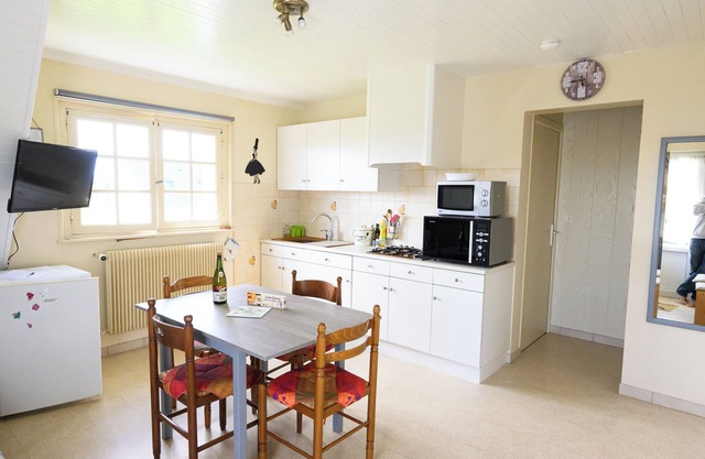 Beautiful apartment with land near the beach