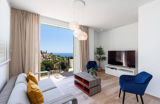 Beautiful 2 bedrooms - Terrace - Sea view - A/C