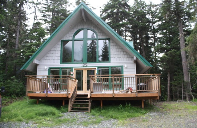 Beautiful Girdwood Ski Chalet