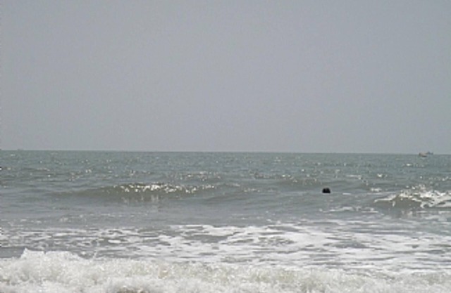 Beautiful Ground Floor Apt, Very close to beach, 2 Bedrooms + Sofabed, 2 Bathrooms