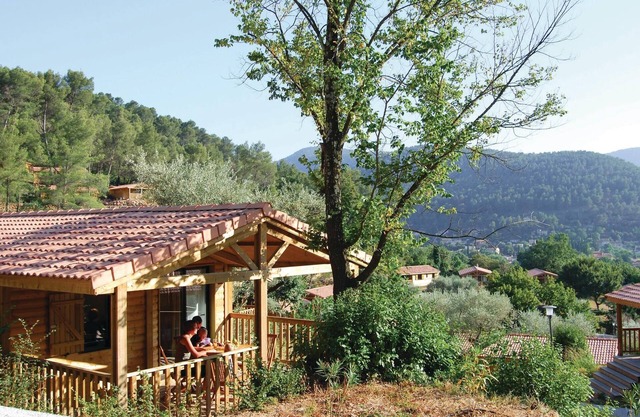 Beautiful home in Sollies-Toucas