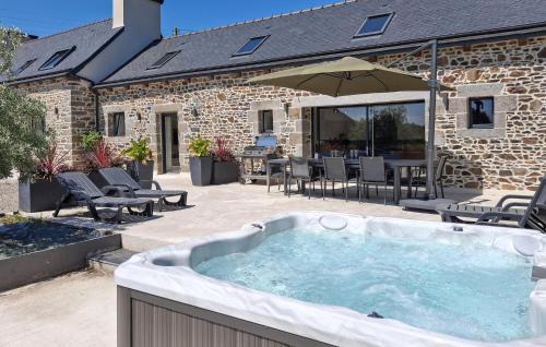 Beautiful Home In Pordic With Wifi