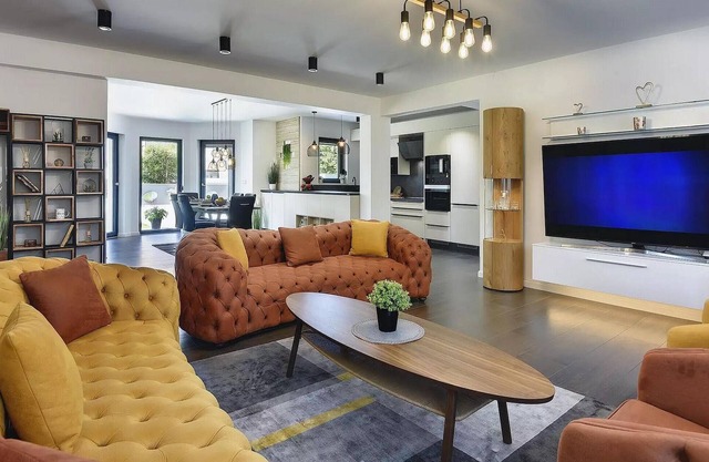 Beautiful home in Pula