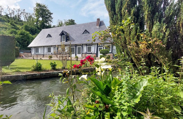 Beautiful home in Vittefleur with WiFi