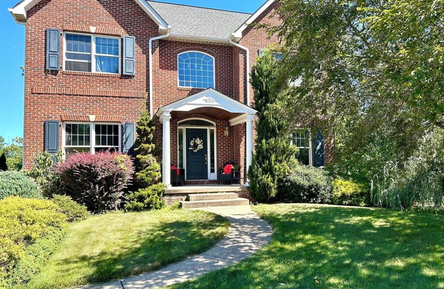 Beautiful Home located near the 2025 US Open in Oakmont.