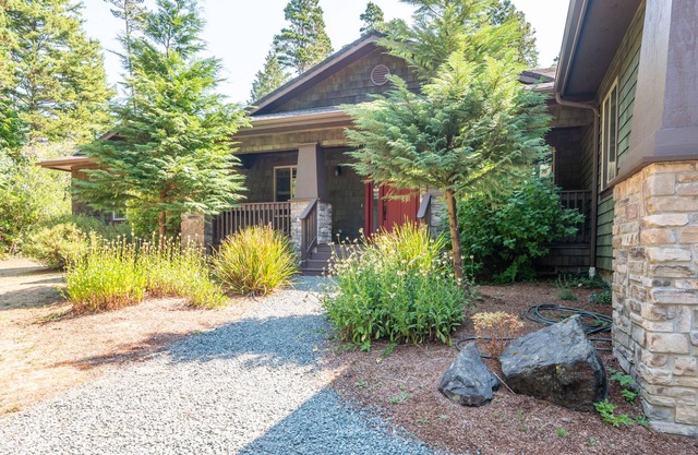 Beautiful home near Bandon Dunes