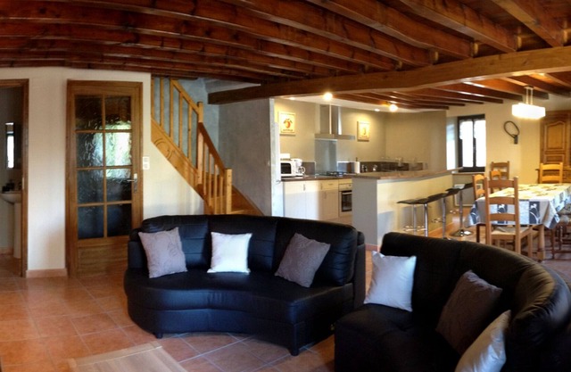 BEAUTIFUL HOUSE IN PUYVALADOR NEAR CATALAN SKI STATIONS