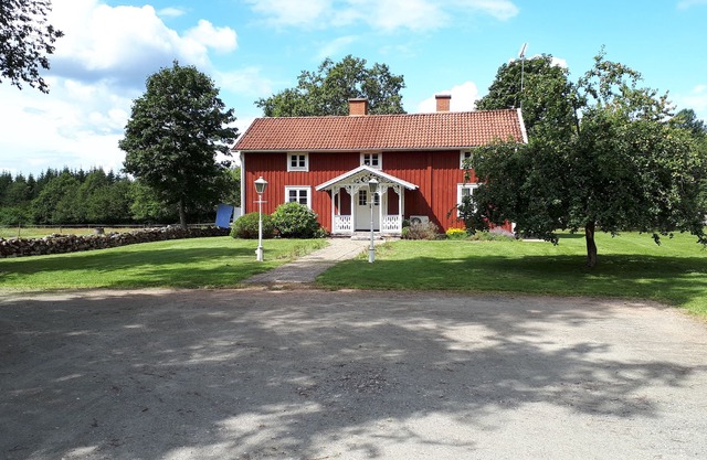 Beautiful house in the countryside near by the lake