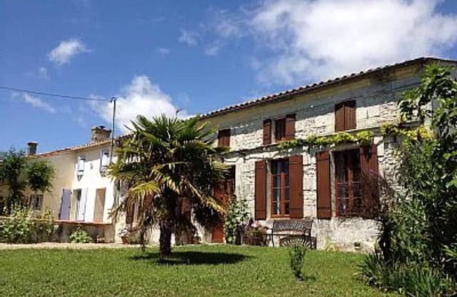 Beautiful house with pool and large garden with stunning views
