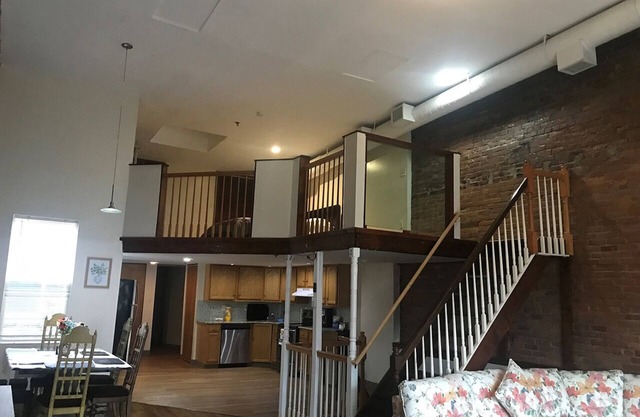 Beautiful Loft Apartment