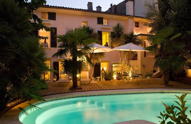 Beautiful Napoleonic Mansion set in a 1000 year old Provencal Village