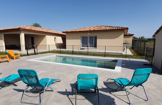 Beautiful new house for 4 people