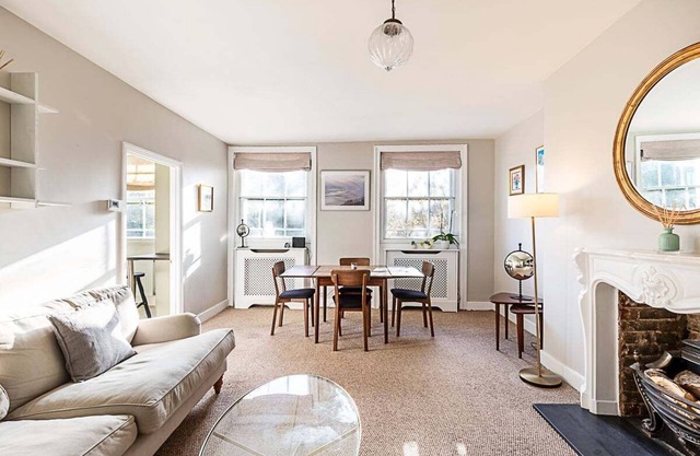 Beautiful One-Bedroom Apartment In Notting Hill