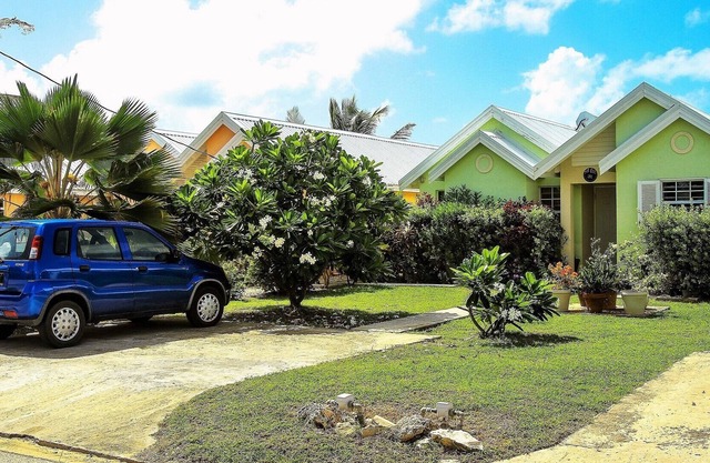 Beautiful One Bedroom Home