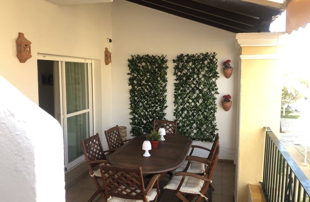 BEAUTIFUL PENTHOUSE VERY CARED, QUIET, SUNNY AND CLOSE TO THE BEACH