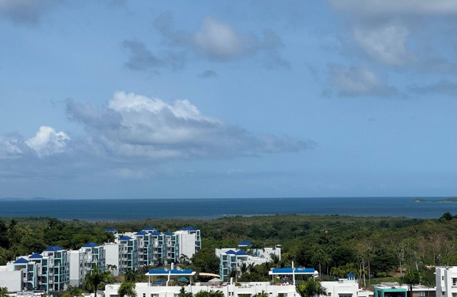 Beautiful Penthouse with Ocean & Mountain Views – Next to Puerto del Rey Marina
