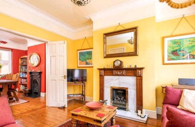 Beautiful period home, ten minutes walk to York Minster