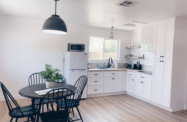 Beautiful Private Guest House in Arcadia