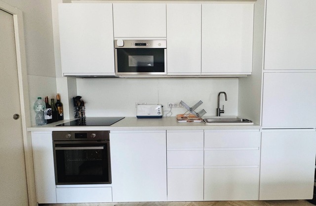 Beautiful renovated apartment with mountain view, Argeles Gazost center (3 bedrooms/6pers)