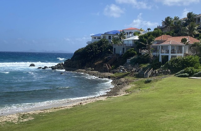 Beautiful St Maarten Ocean front 3 BR with secluded beach