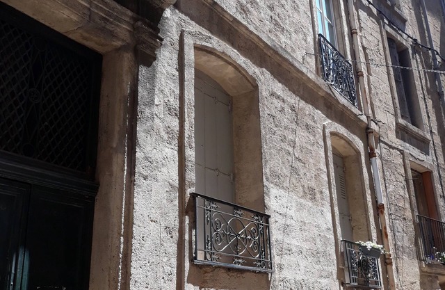 BEAUTIFUL T2 45m2 HISTORICAL CENTER - ECUSSON