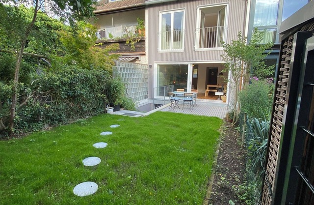 Beautiful Townhouse in Munich Laim with E-Parking