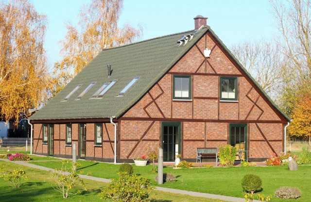 Beautiful villa for 4 guests with WIFI, TV and patio