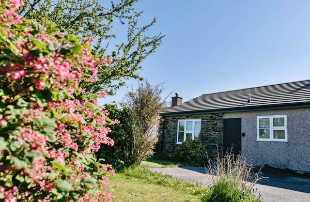 Beautiful villa for 4 people with WIFI