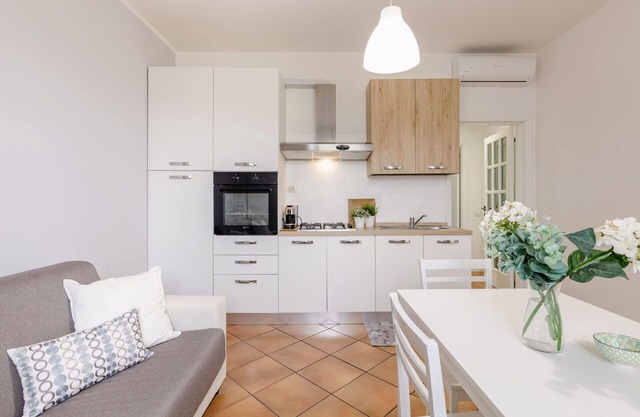 Beautiful villa for 6 guests with A/C, WIFI, TV and panoramic view
