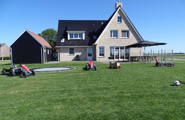 Beautiful villa near the beach of Cadzand.