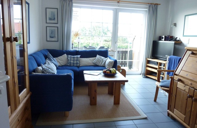 Beautiful, well split house right on the dunes, mudflats view, garden
