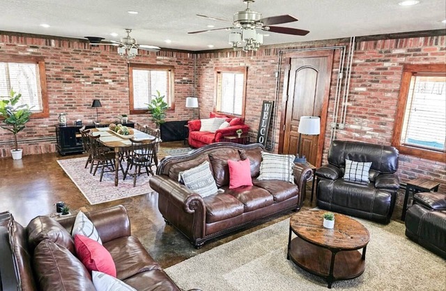Beaver Lake Retreat S