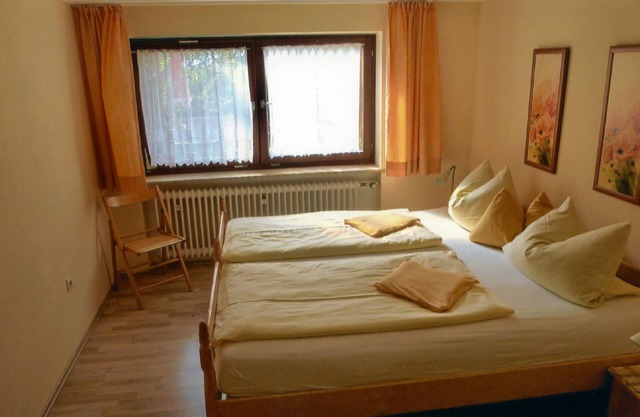 Bedingt-rollstuhlgerechte Ferienwohnung für 1-4 Personen