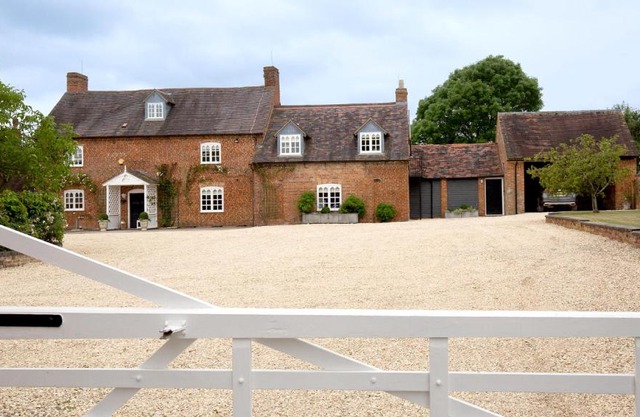 Beecham Farmhouse